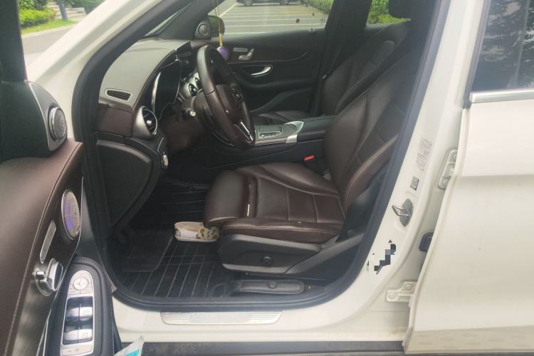Used Mercedes-Benz GLC 2020 GLC 260 L 4MATIC Luxury Model Left Front Seat