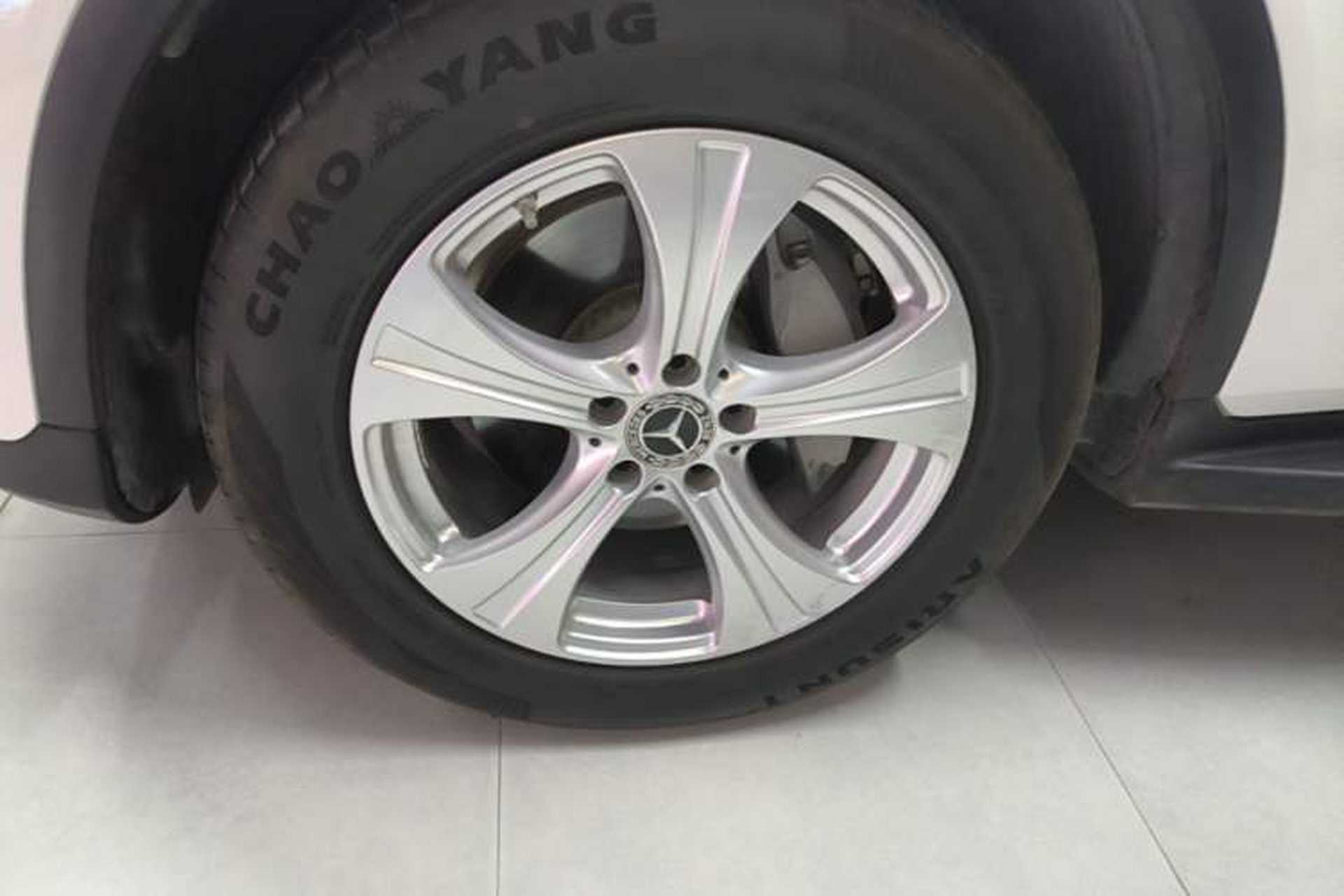 Used Mercedes-Benz GLC 2020 Facelifted GLC 260 L 4MATIC Dynamic Edition Left Front Wheel Hub