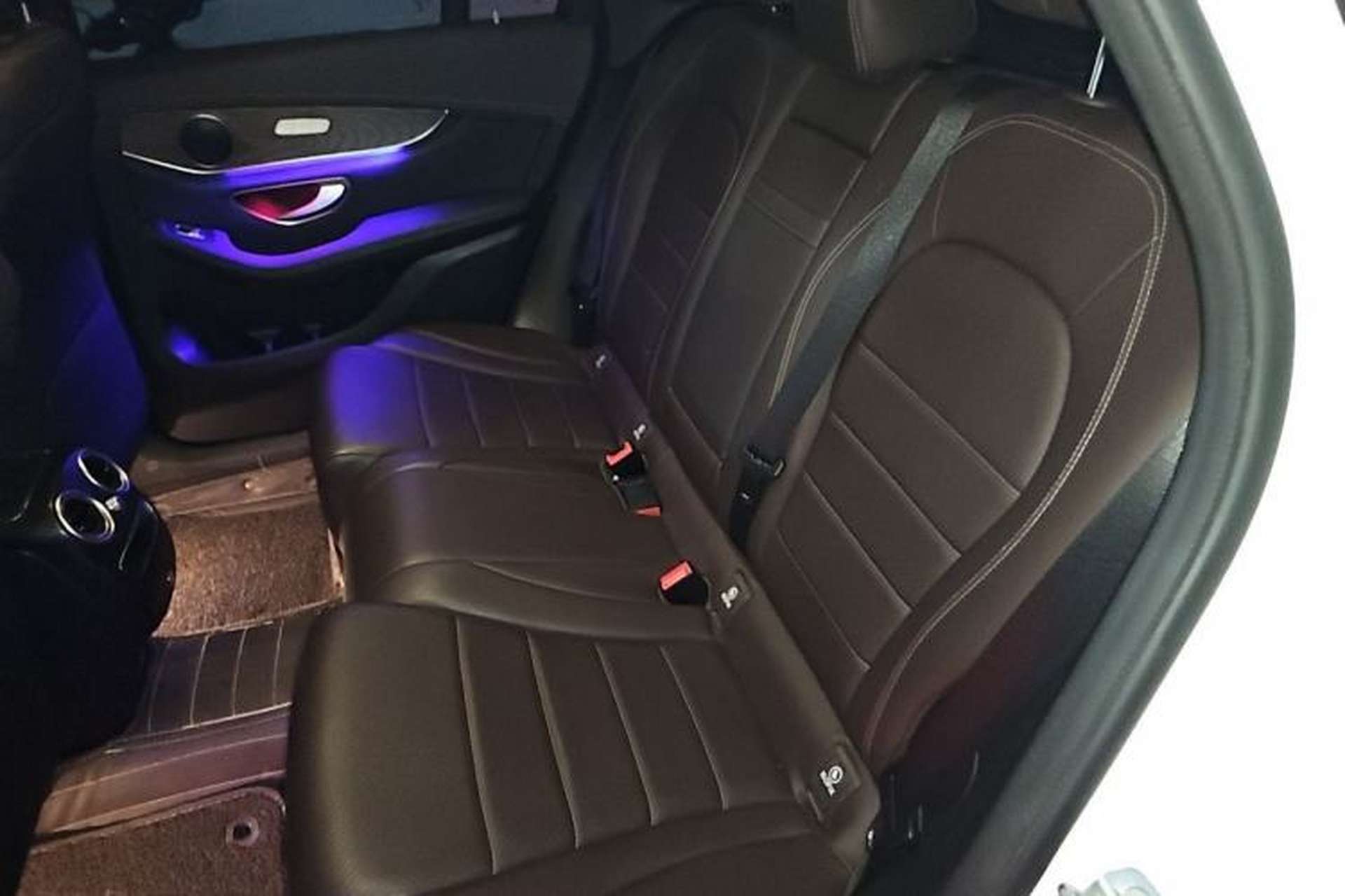 Used Mercedes-Benz GLC 2020 Facelift GLC 260 L 4MATIC Luxury Edition Left Rear Seat