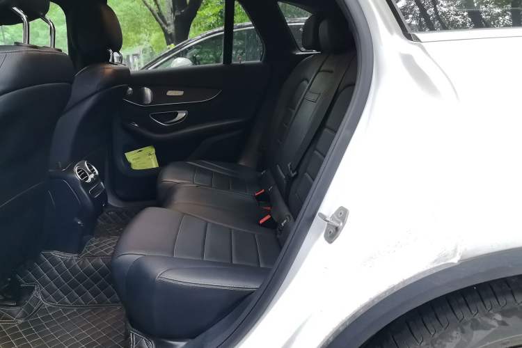 Used Mercedes-Benz GLC 2020 GLC 300 L 4MATIC Dynamic Edition Left Rear Seat