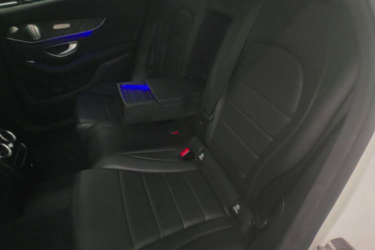 Used Mercedes-Benz GLC 2020 GLC 260 L 4MATIC Luxury Model Left Rear Seat