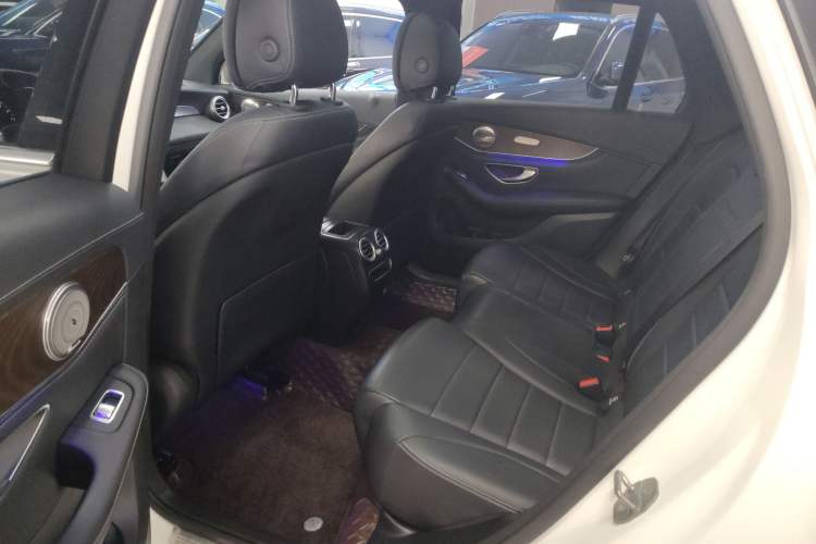 Used Mercedes-Benz GLC 2020 GLC 260 L 4MATIC Luxury Model Left Rear Seat