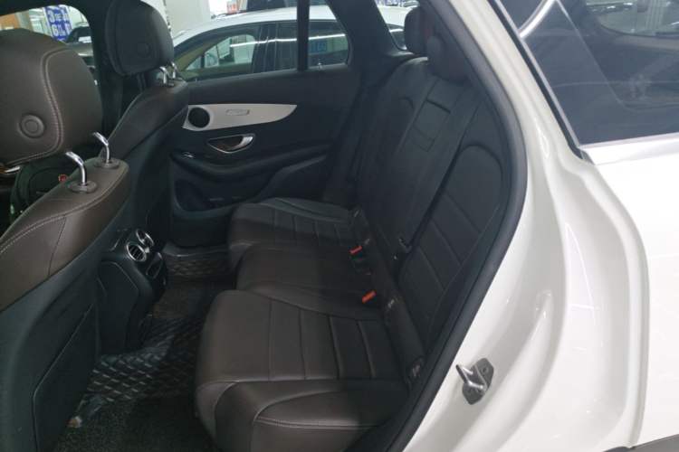 Used Mercedes-Benz GLC 2020 Facelifted GLC 260 L 4MATIC Dynamic Edition Left Rear Seat