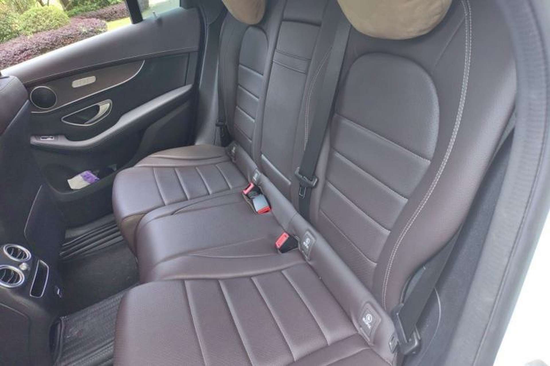 Used Mercedes-Benz GLC 2020 GLC 300 L 4MATIC Dynamic Edition Left Rear Seat