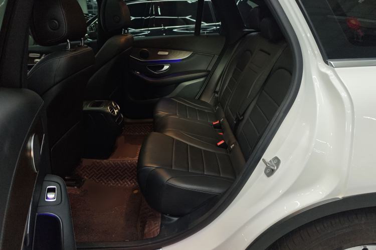 Used Mercedes-Benz GLC 2020 GLC 260 L 4MATIC Luxury Model Left Rear Seat