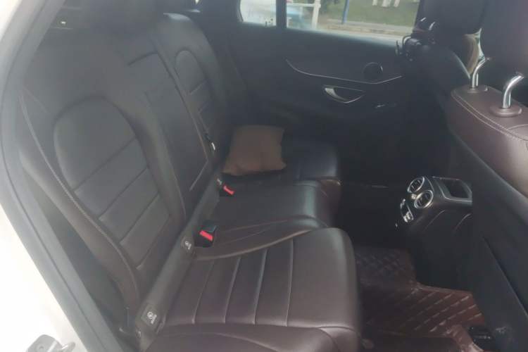 Used Mercedes-Benz GLC 2020 Facelift GLC 300 L 4MATIC Dynamic Edition Left Rear Seat