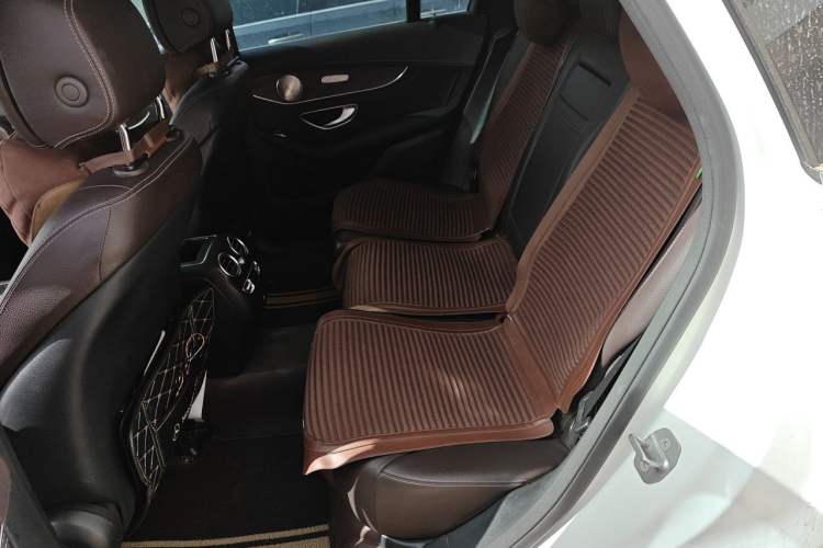 Used Mercedes-Benz GLC 2020 Facelift GLC 300 L 4MATIC Dynamic Edition Left Rear Seat