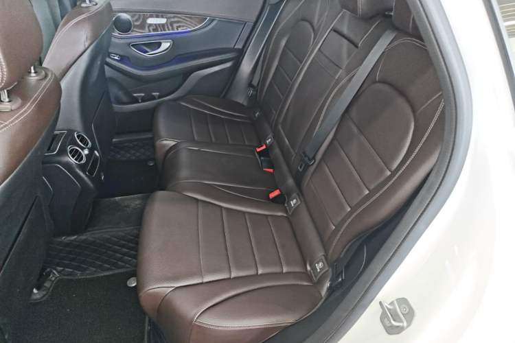 Used Mercedes-Benz GLC 2020 Facelift GLC 260 L 4MATIC Luxury Edition Left Rear Seat