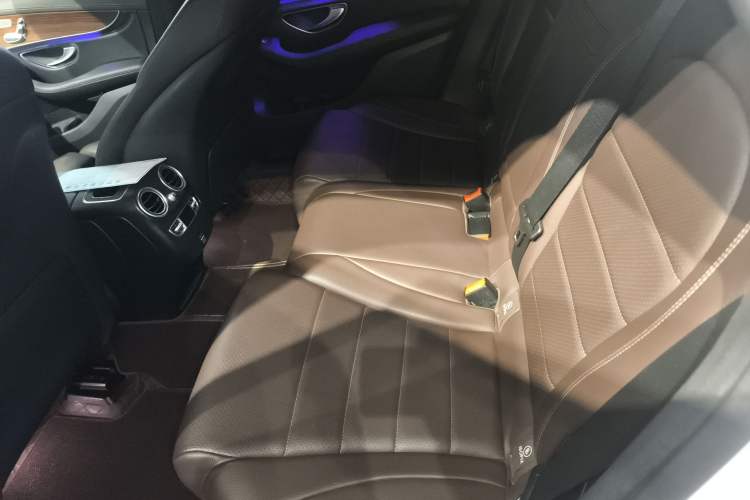Used Mercedes-Benz GLC 2020 GLC 300 L 4MATIC Luxury Model Left Rear Seat
