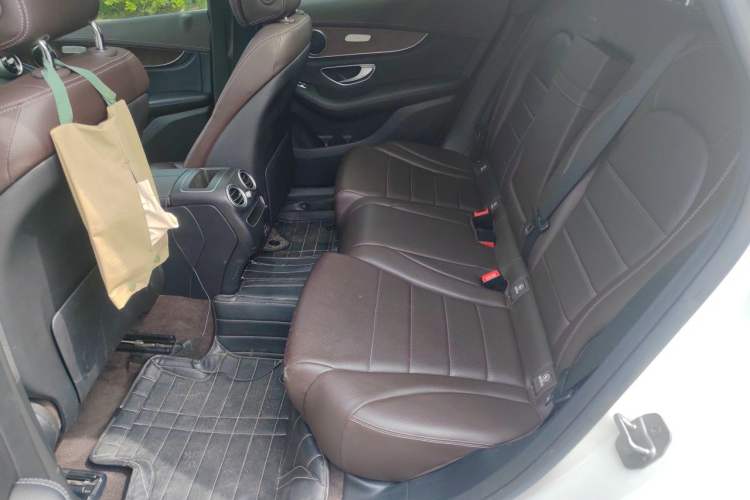 Used Mercedes-Benz GLC 2020 GLC 260 L 4MATIC Luxury Model Left Rear Seat