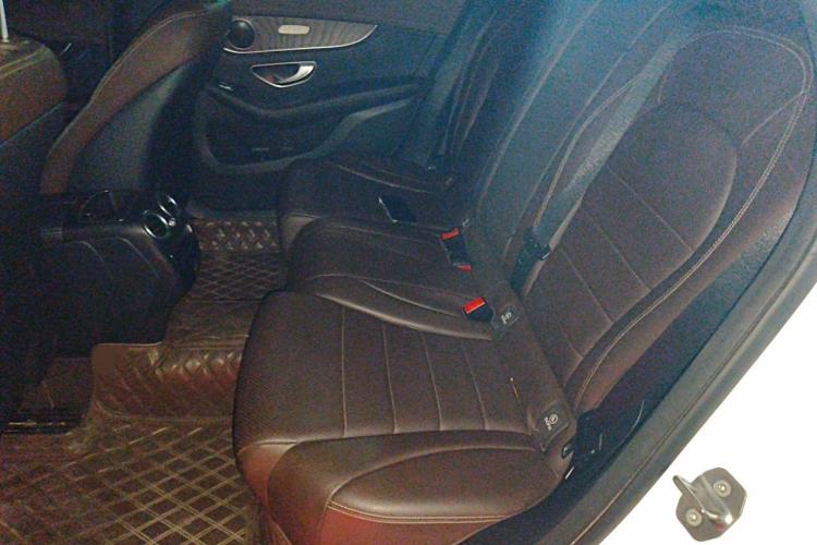 Used Mercedes-Benz GLC 2020 GLC 260 L 4MATIC Luxury Model Left Rear Seat