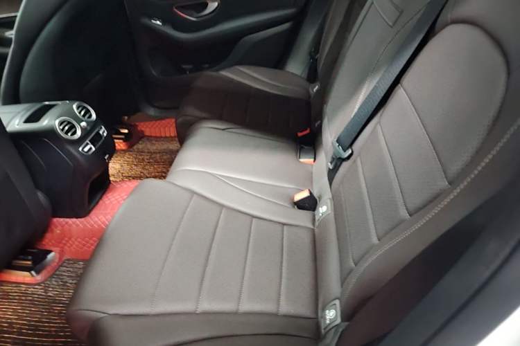 Used Mercedes-Benz GLC 2020 Facelift GLC 300 L 4MATIC Dynamic Edition Left Rear Seat