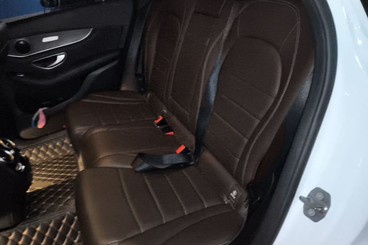 Used Mercedes-Benz GLC 2020 Facelift GLC 300 L 4MATIC Dynamic Edition Left Rear Seat