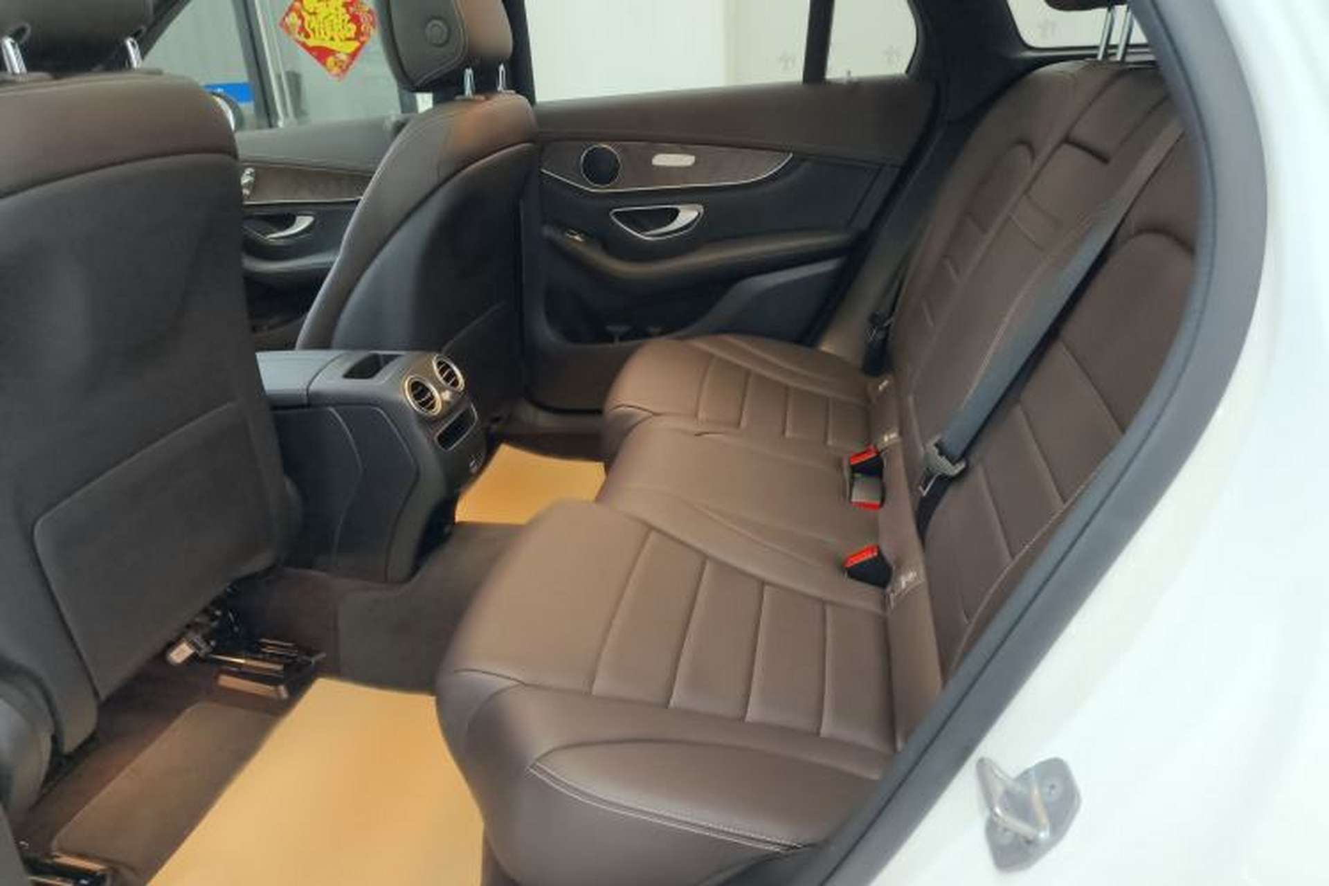 Used Mercedes-Benz GLC 2020 Facelift GLC 260 L 4MATIC Luxury Edition Left Rear Seat