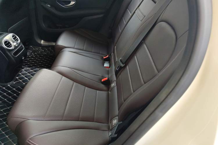 Used Mercedes-Benz GLC 2020 GLC 300 L 4MATIC Dynamic Edition Left Rear Seat
