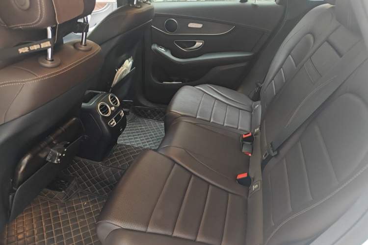 Used Mercedes-Benz GLC 2020 Facelift GLC 300 L 4MATIC Dynamic Edition Left Rear Seat