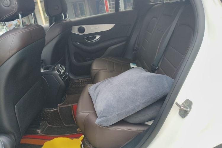 Used Mercedes-Benz GLC 2020 Facelift GLC 260 L 4MATIC Luxury Edition Left Rear Seat