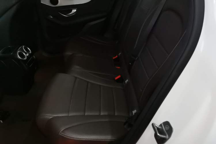 Used Mercedes-Benz GLC 2020 Facelifted GLC 260 L 4MATIC Dynamic Edition Left Rear Seat