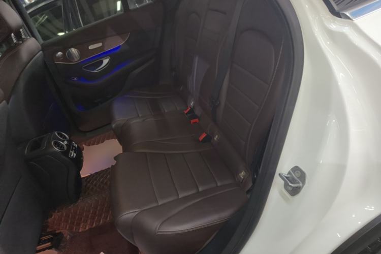Used Mercedes-Benz GLC 2020 Facelifted GLC 300 L 4MATIC AMG-Line Left Rear Seat