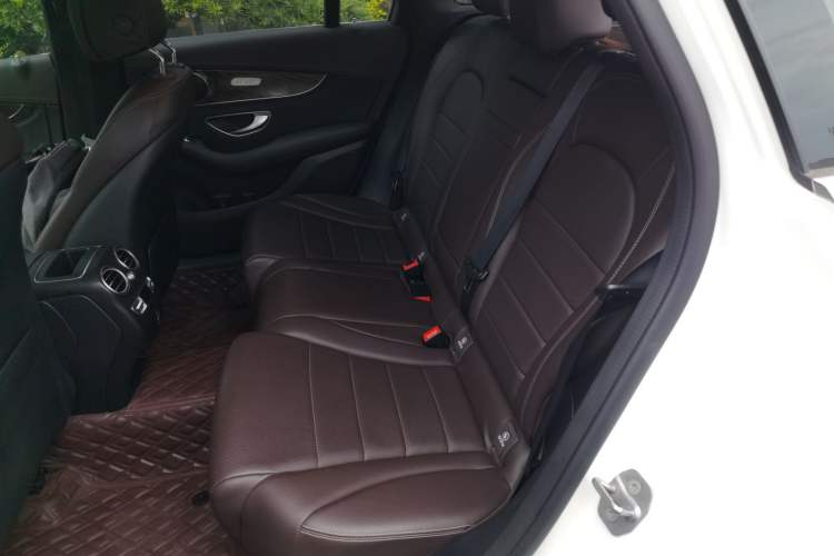 Used Mercedes-Benz GLC 2020 Facelift GLC 300 L 4MATIC Dynamic Edition Left Rear Seat