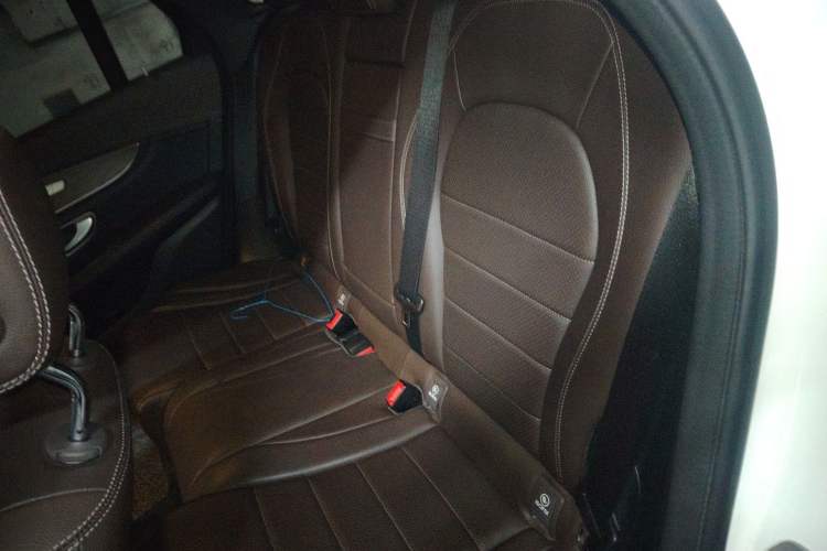 Used Mercedes-Benz GLC 2020 GLC 260 L 4MATIC Luxury Model Left Rear Seat