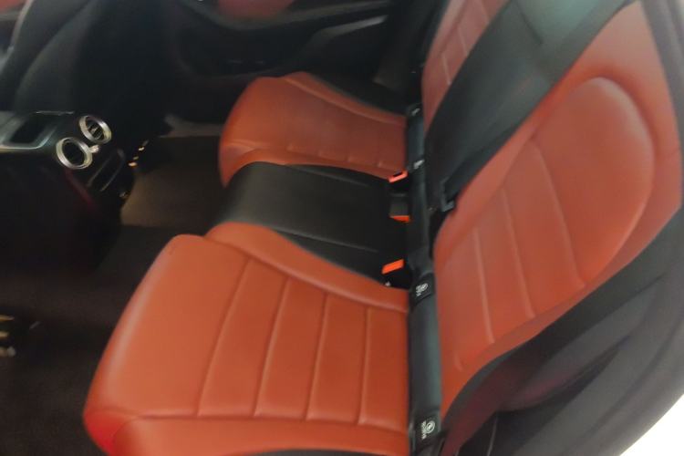 Used Mercedes-Benz GLC 2020 Facelifted GLC 260 L 4MATIC Dynamic Edition Left Rear Seat
