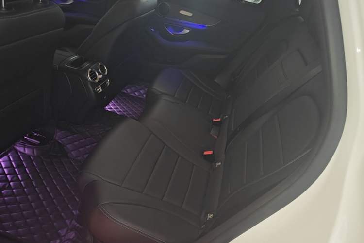 Used Mercedes-Benz GLC 2020 Facelift GLC 300 L 4MATIC Dynamic Edition Left Rear Seat