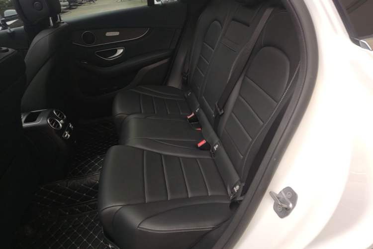 Used Mercedes-Benz GLC 2020 Facelift GLC 300 L 4MATIC Dynamic Edition Left Rear Seat