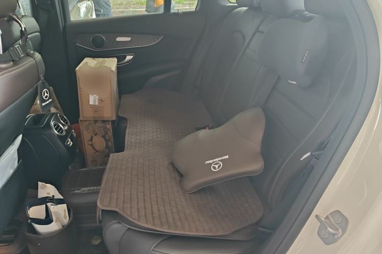 Used Mercedes-Benz GLC 2020 Facelift GLC 300 L 4MATIC Dynamic Edition Left Rear Seat