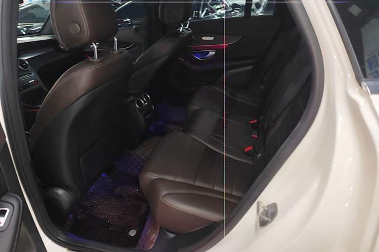 Used Mercedes-Benz GLC 2020 GLC 260 L 4MATIC Luxury Model Left Rear Seat
