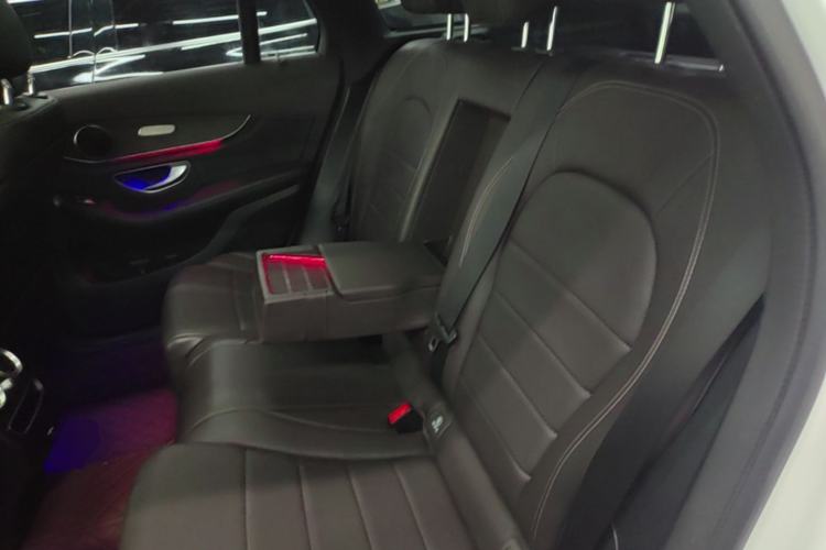Used Mercedes-Benz GLC 2020 Facelift GLC 260 L 4MATIC Luxury Edition Left Rear Seat