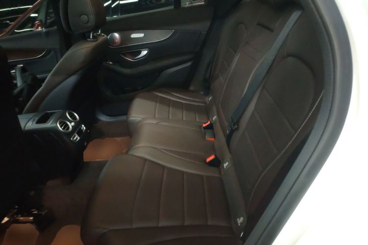 Used Mercedes-Benz GLC 2020 Facelift GLC 300 L 4MATIC Dynamic Edition Left Rear Seat
