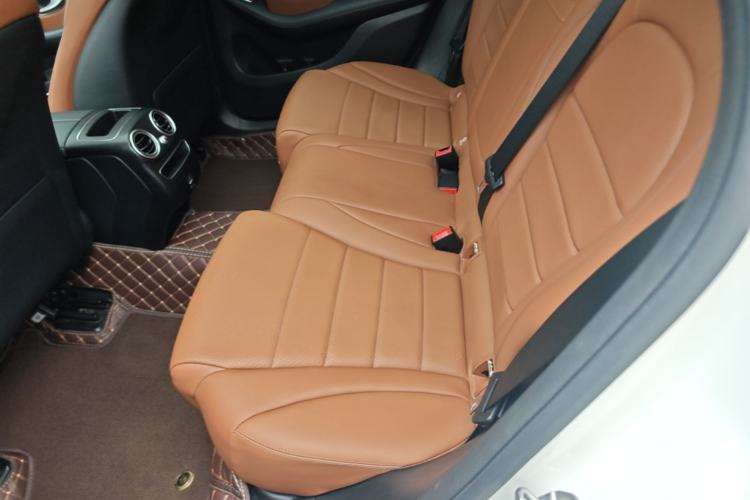 Used Mercedes-Benz GLC 2020 GLC 260 L 4MATIC Luxury Model Left Rear Seat