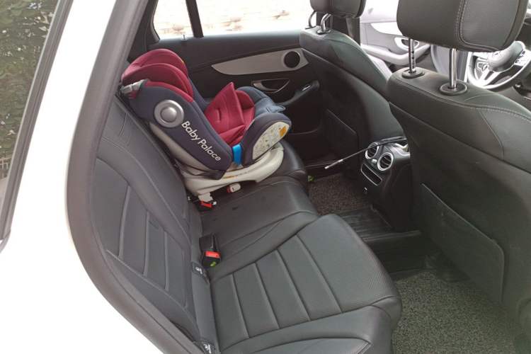 Used Mercedes-Benz GLC 2020 Facelifted GLC 260 L 4MATIC Dynamic Edition Left Rear Seat