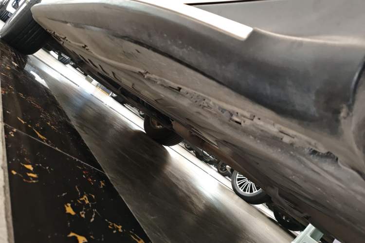 Used Mercedes-Benz GLC 2020 Facelifted GLC 260 L 4MATIC Dynamic Edition Left Side Sill