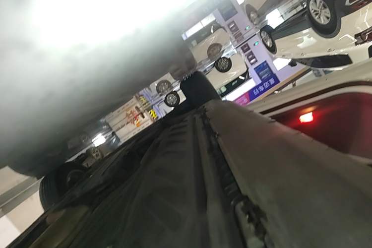 Used Mercedes-Benz GLC 2020 GLC 260 L 4MATIC Dynamic Model Left Side Sill