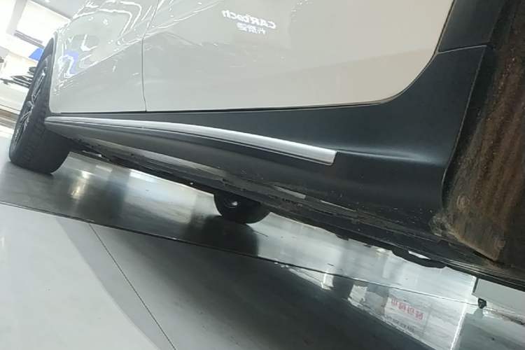 Used Mercedes-Benz GLC 2020 GLC 300 L 4MATIC Dynamic Edition Left Side Sill