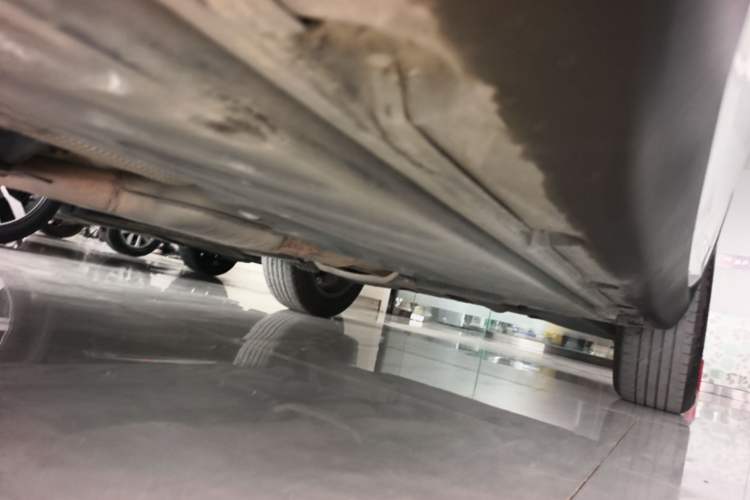 Used Mercedes-Benz GLC 2020 GLC 260 L 4MATIC Dynamic Model Left Side Sill