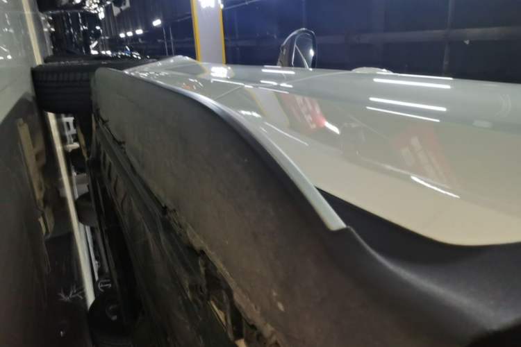 Used Mercedes-Benz GLC 2020 Facelift GLC 260 L 4MATIC Luxury Edition Left Side Sill