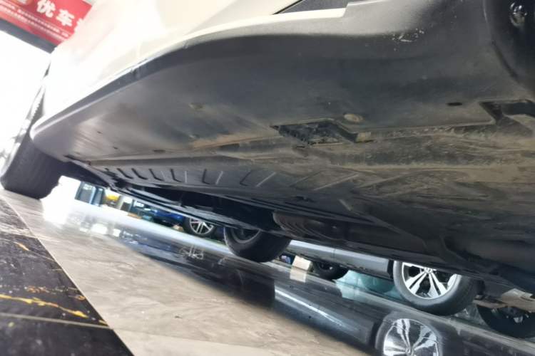 Used Mercedes-Benz GLC 2020 GLC 260 L 4MATIC Dynamic Model Left Side Sill