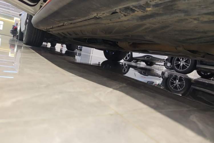 Used Mercedes-Benz GLC 2020 Facelift GLC 300 L 4MATIC Dynamic Edition Left Side Sill