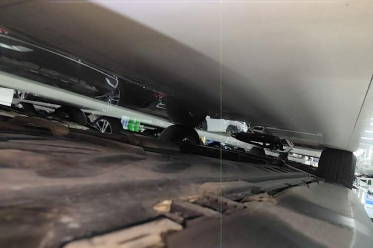 Used Mercedes-Benz GLC 2020 GLC 260 L 4MATIC Luxury Model Left Side Sill