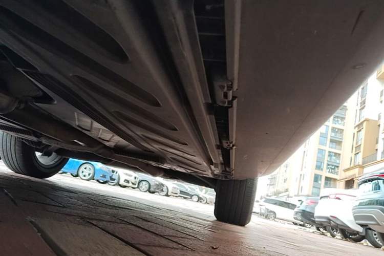 Used Mercedes-Benz GLC 2020 Facelift GLC 300 L 4MATIC Dynamic Edition Left Side Sill