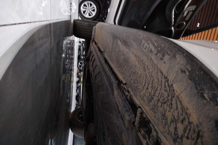 Used Mercedes-Benz GLC 2020 Facelift GLC 300 L 4MATIC Dynamic Edition Left Side Sill