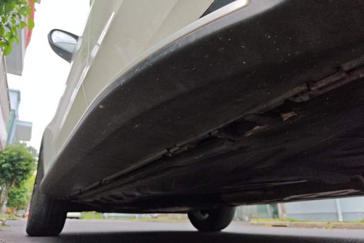 Used Mercedes-Benz GLC 2020 GLC 300 L 4MATIC Dynamic Edition Left Side Sill