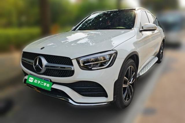 Ojetý Mercedes-Benz GLC 2020 GLC 300 L 4MATIC Dynamic Edition
