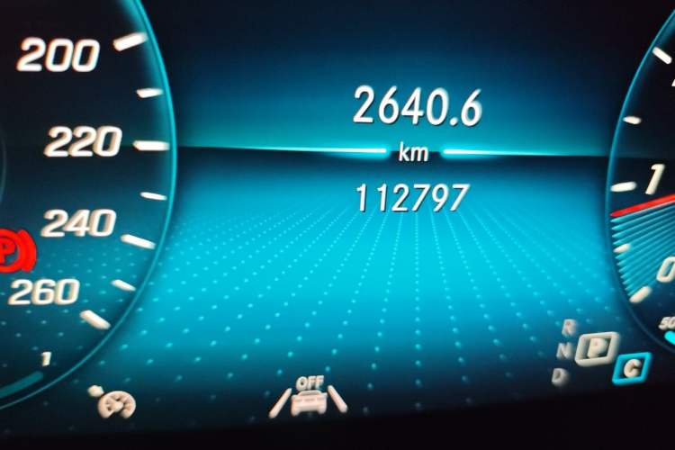 Used Mercedes-Benz GLC 2020 Facelift GLC 300 L 4MATIC Dynamic Edition Odometer Close Up