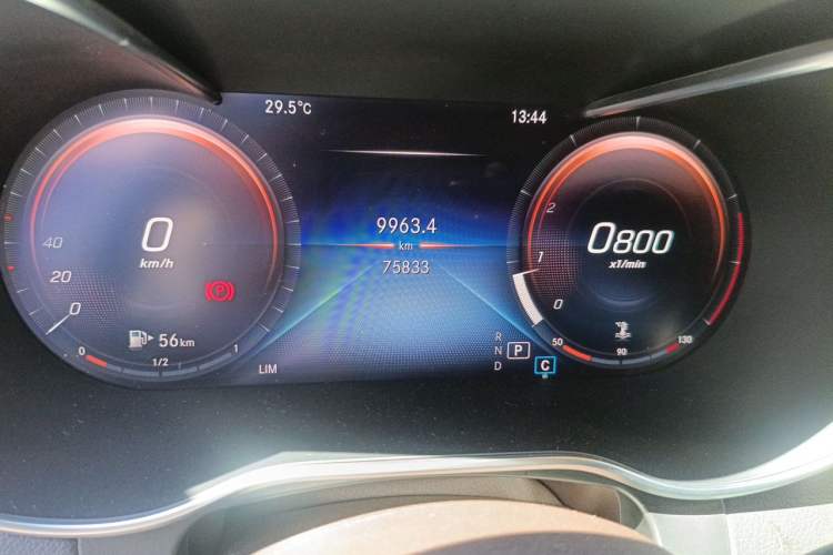 Used Mercedes-Benz GLC 2020 Facelift GLC 260 L 4MATIC Luxury Edition Odometer Close Up