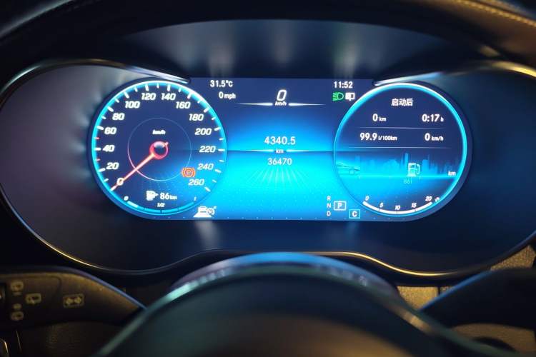 Used Mercedes-Benz GLC 2020 Facelifted GLC 260 L 4MATIC Dynamic Edition Odometer Close Up