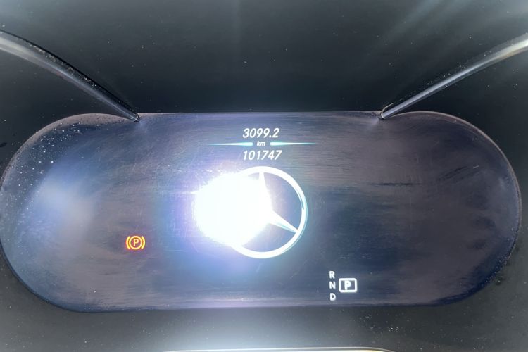 Used Mercedes-Benz GLC 2020 Facelift GLC 300 L 4MATIC Dynamic Edition Odometer Close Up